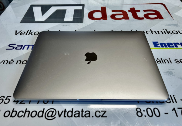 APPLE MacBook Pro 13" A1708 Space Gray - Trieda B; Intel Core i5-7360U / 2,3 GHz, 8GB RAM, 250GB SSD 1