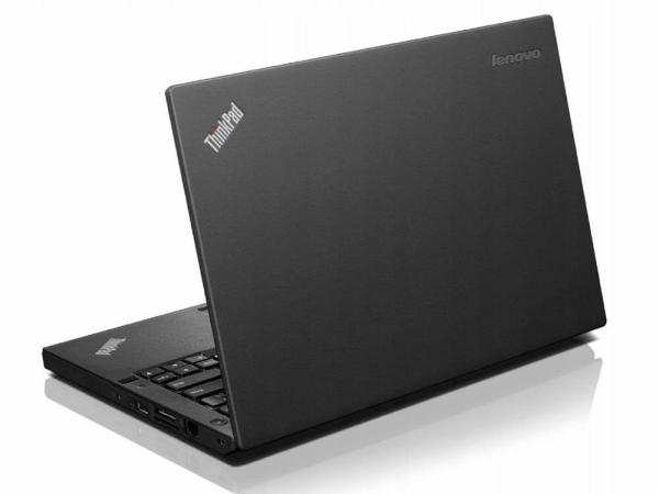 Lenovo ThinkPad X260; Core i5-6300U / 2,4 GHz, 8GB RAM, 256GB SSD, FHD 12,5", Wi-Fi, BT, WebCAM, Win